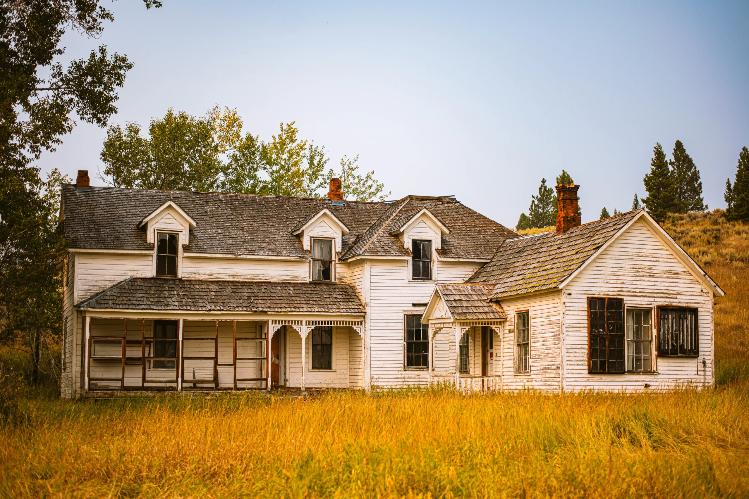 Facade · Farm House - Before